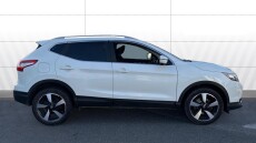 Nissan Qashqai 1.2 DiG-T N-Connecta 5dr Xtronic Petrol Hatchback